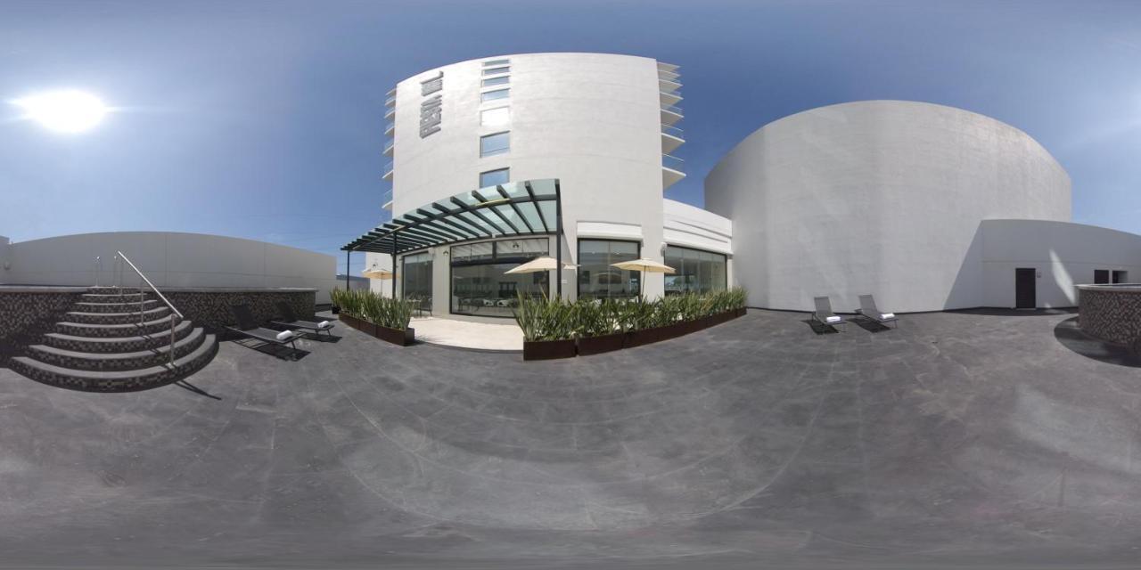 Las Pintas Fiesta Inn Guadalajara Aeropuerto מראה חיצוני תמונה